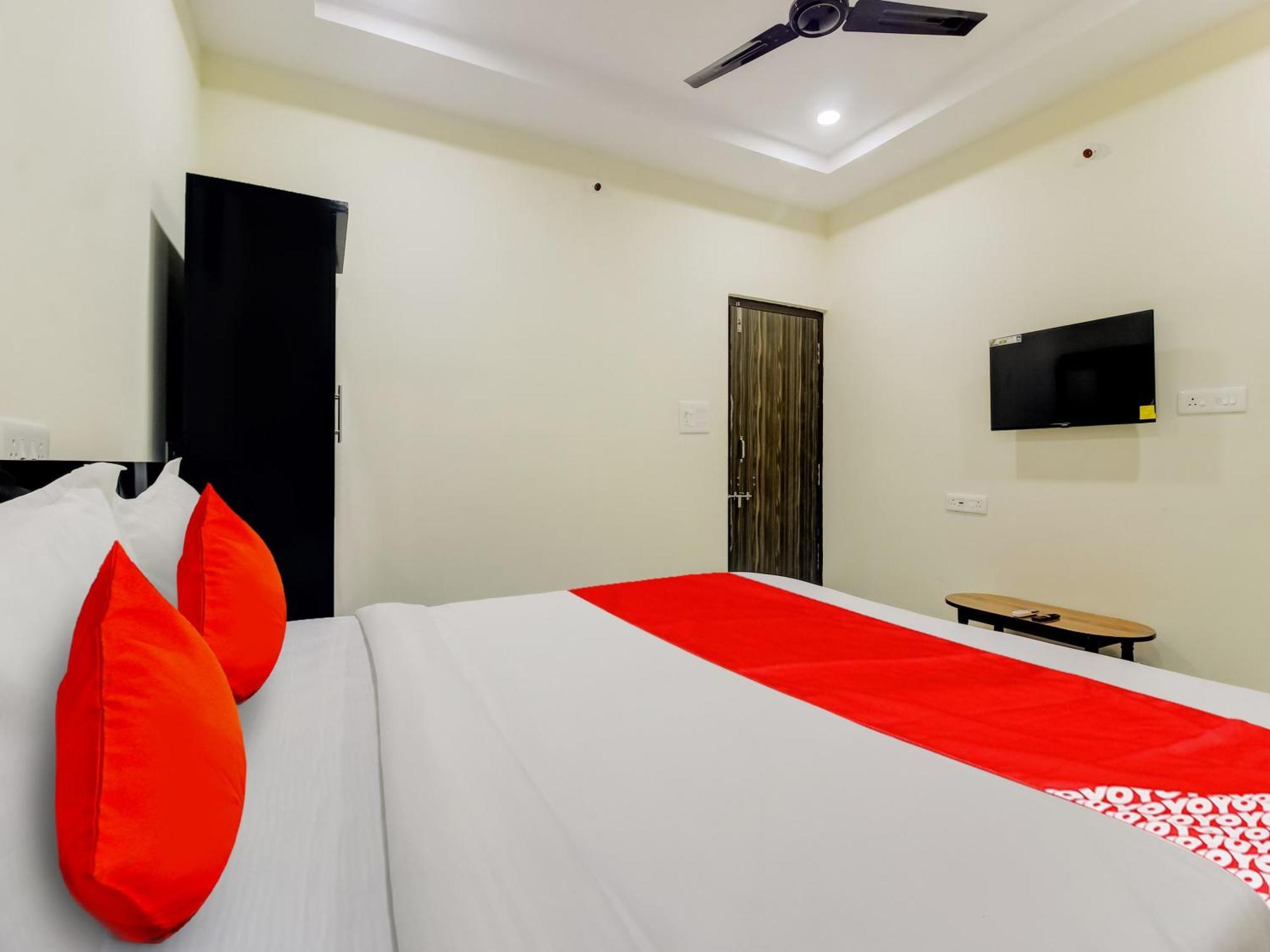 Super Hotel O Sri Nirvana Pride Ibrahimpatan エクステリア 写真